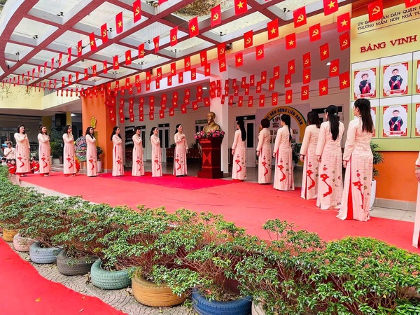 🇻🇳🇻🇳🇻🇳TRƯỜNG MẦM NON NGÃ TƯ SỞ RỘN RÀNG VINH DANH “SAO NHÍ” THÁNG 3 - CHÀO MỪNG ĐẠI LỄ 30/4 - 1/5🇻🇳🇻🇳🇻🇳