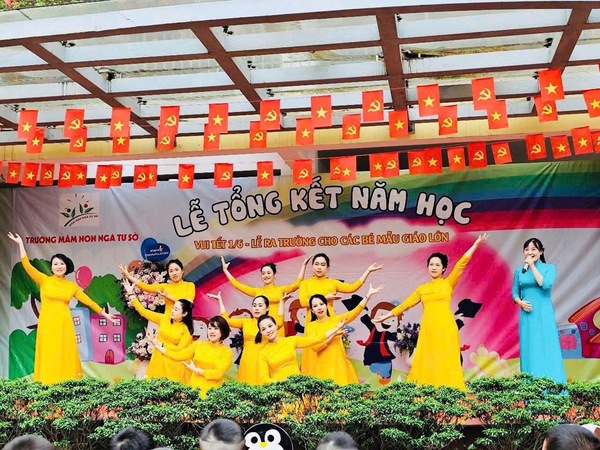 🎉 TỔNG KẾT NĂM HỌC 2024–2025 🎉