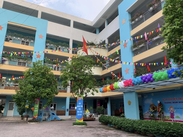 Chào mừng các bé yêu quay trở lại trường học! 🎉🎉🎉