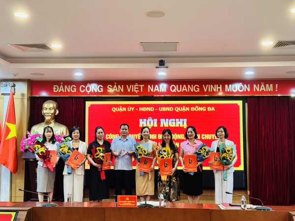 ☘️☘️HÂN HOAN CHÀO ĐÓN TÂN HIỆU TRƯỞNG - TÂN PHÓ HT CỦA TRƯỜNG MN NGÃ TƯ SỞ🌻